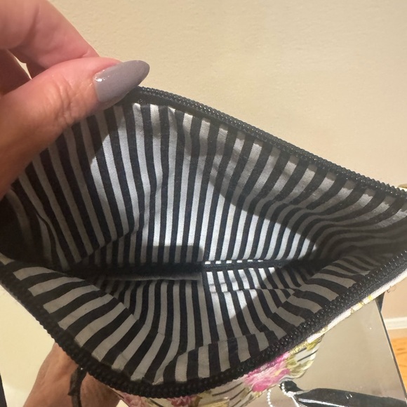 Betsey Johnson Pink Floral Striped Crossbody Bag - Picture 3 of 5